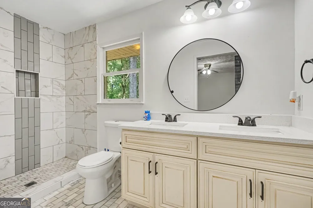 5808 Darry CIR Norcross, GA 30093
