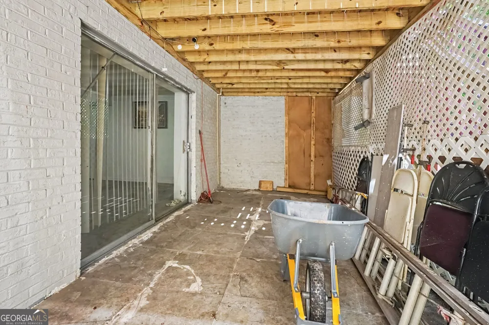 5808 Darry CIR Norcross, GA 30093
