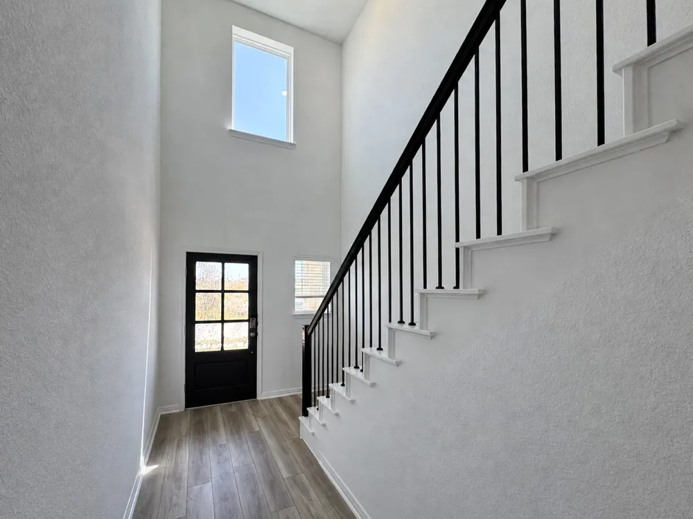 158 Jake Pine Drive Buda, TX 78610