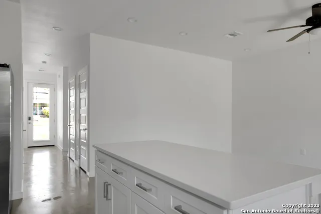 911 Piedmont Ave San Antonio, TX 78210