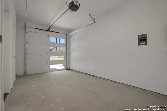 911 Piedmont Ave San Antonio, TX 78210