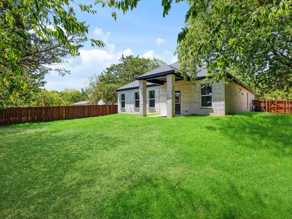 106 Bowers Street Seagoville, TX 75159