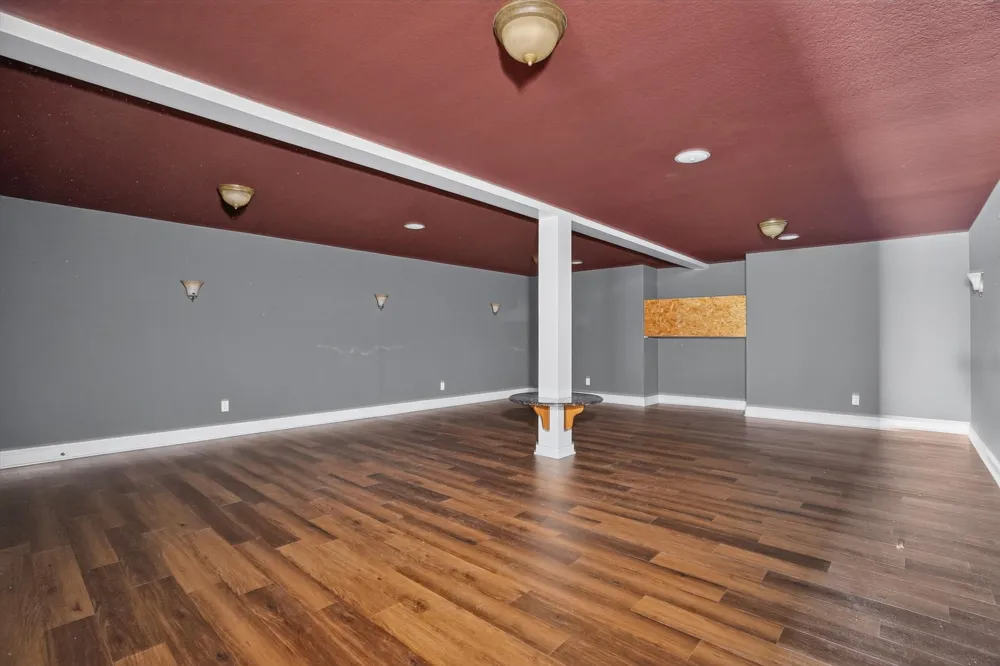 6305 CARNEGIE COURT Cleburne, TX 76033