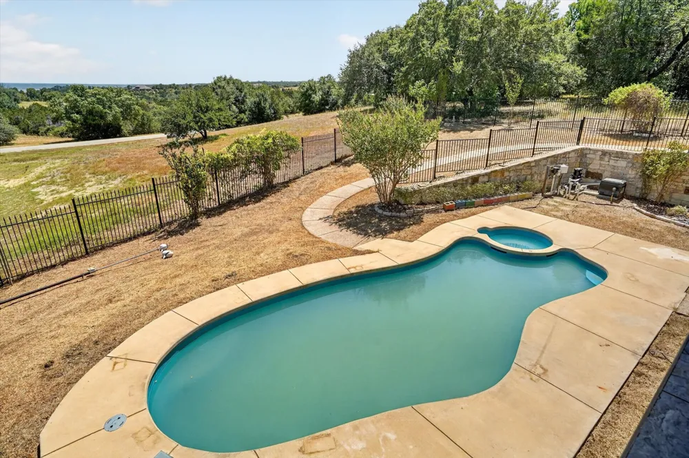 6305 CARNEGIE COURT Cleburne, TX 76033