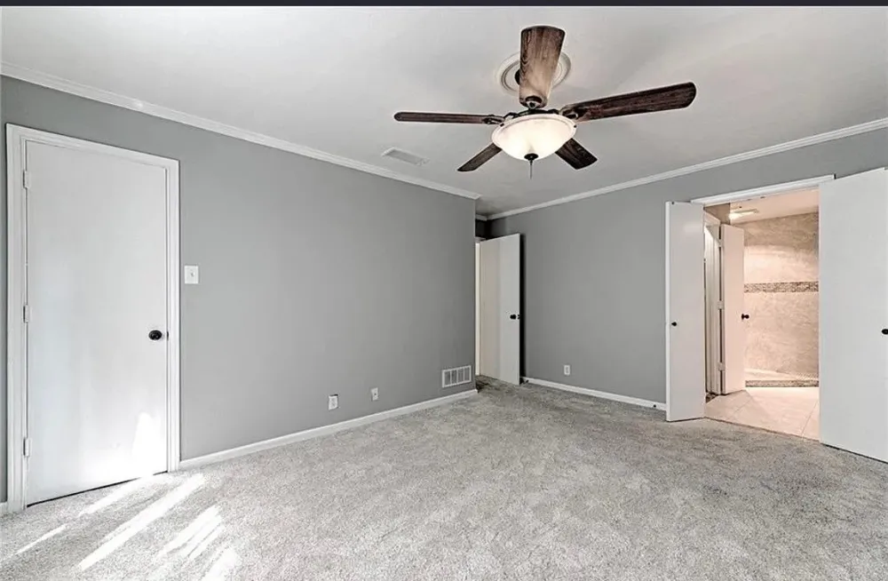 2601 Country Place Carrollton, TX 75006