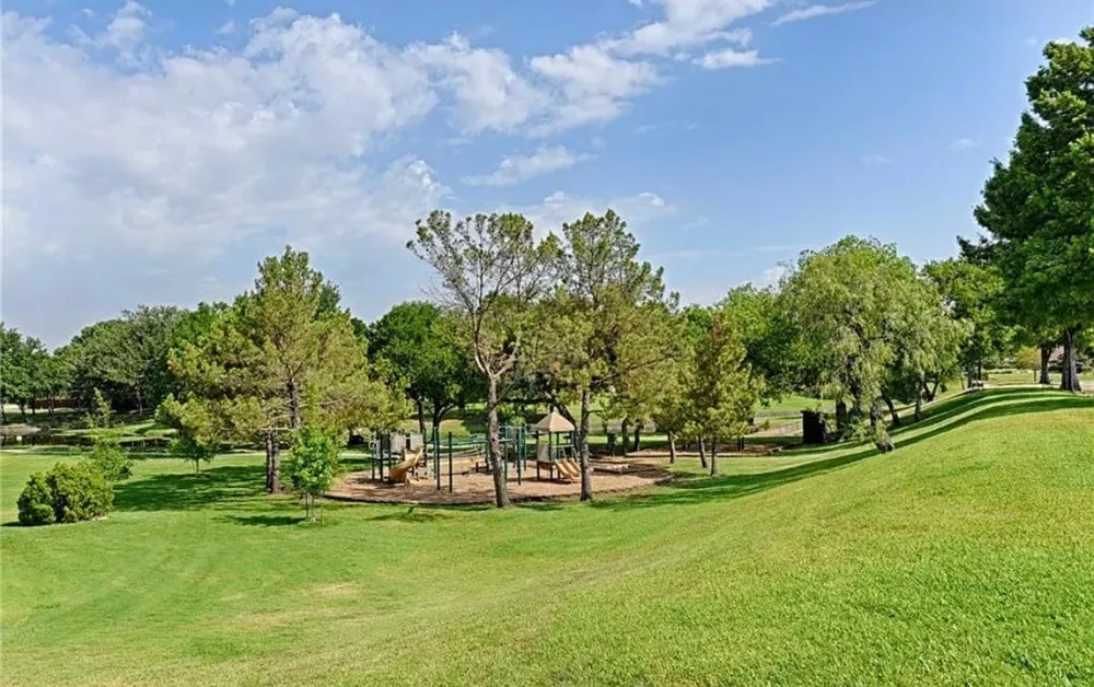 2601 Country Place Carrollton, TX 75006