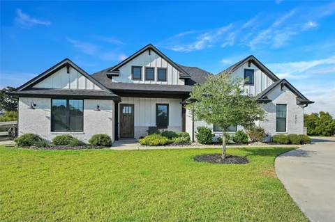 9031 Scarborough Drive