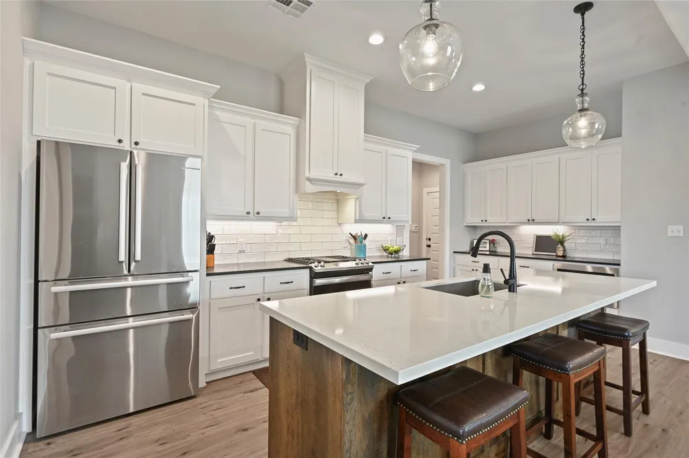 9031 Scarborough Drive Iola, TX 77861
