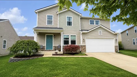 8402 Walnut Hill