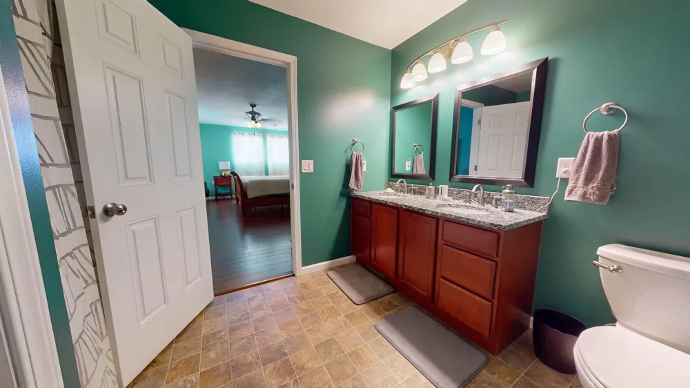 8402 Walnut Hill Dexter, MI 48130