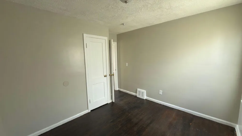 7701 Vaughan Street Detroit, MI 48228