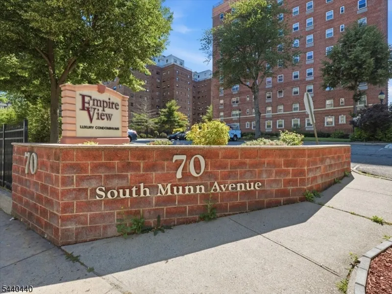 70 S Munn Ave #413 Unit 413 East Orange City, NJ 07018
