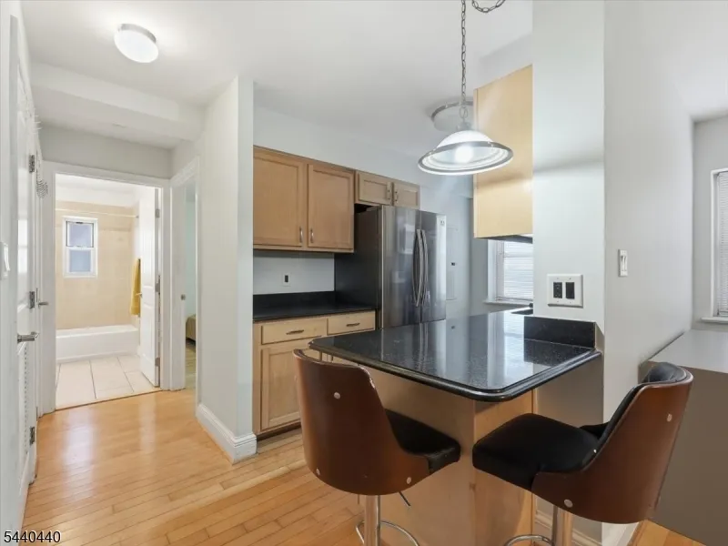 70 S Munn Ave #413 Unit 413 East Orange City, NJ 07018