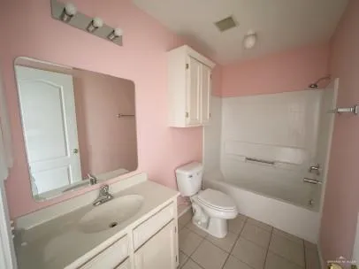 2405 Redbud Avenue #D McAllen, TX 78504