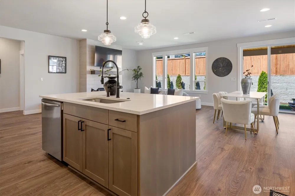 6392 Great Glen Road SW Port Orchard, WA 98367