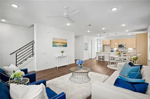 2624 Metcalfe Road #8