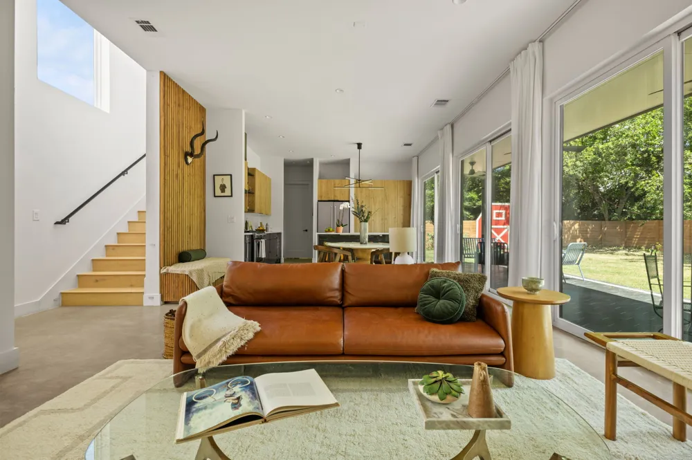 608 Brentwood Street #B Austin, TX 78752
