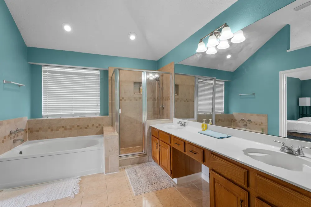 2422 Whispering Cove Circle Garland, TX 75044