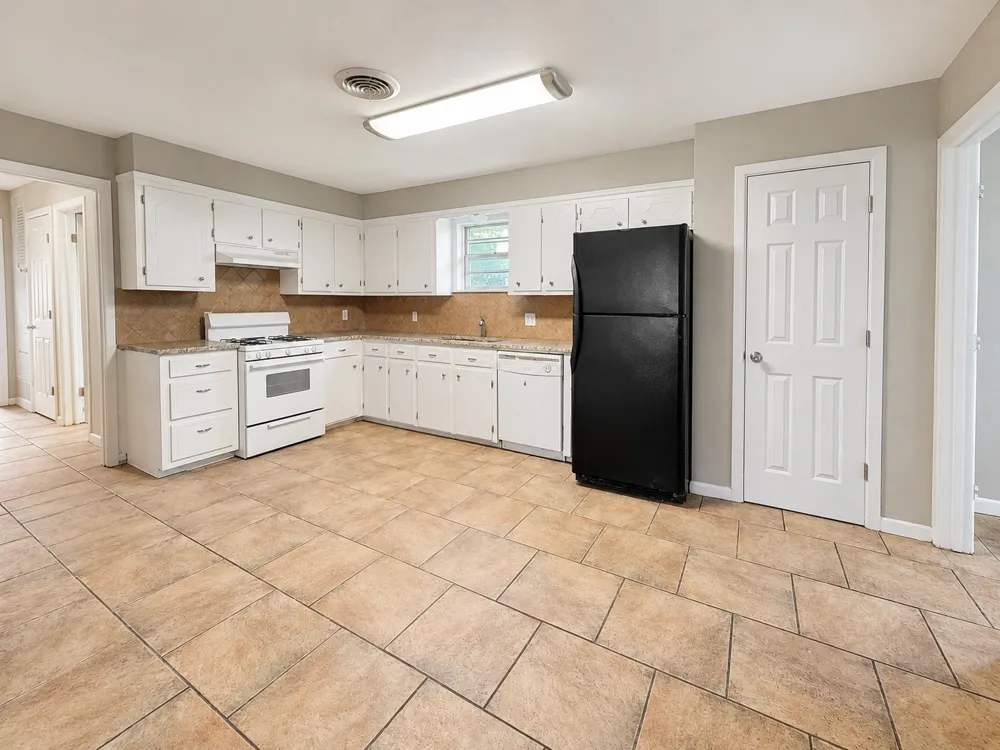 909 Avenue K Haskell, TX 79521