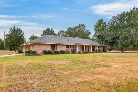 10610 Twin Oaks Road