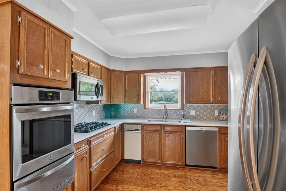 10610 Twin Oaks Road Keithville, LA 71047