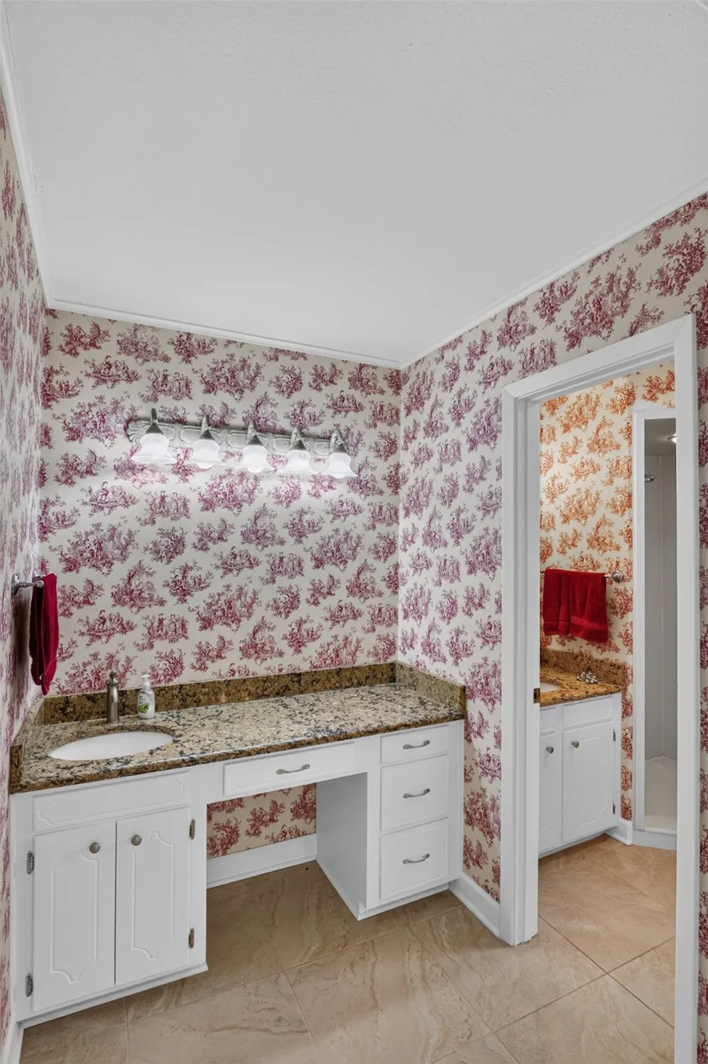 10610 Twin Oaks Road Keithville, LA 71047