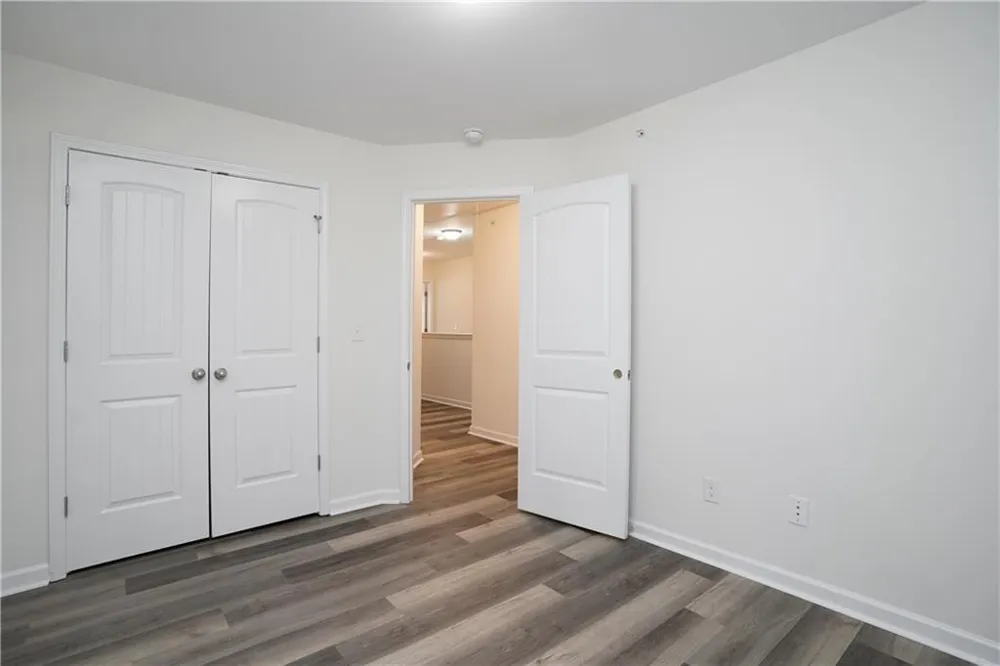 1565 Iris Walk Jonesboro, GA 30238