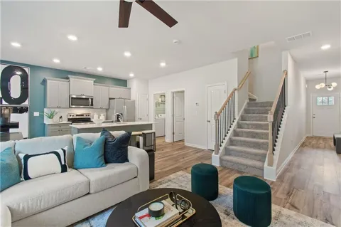 655 Treasure Drive