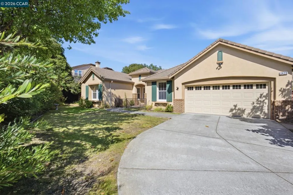 2420 Rushcreek Pl Vallejo, CA 94591
