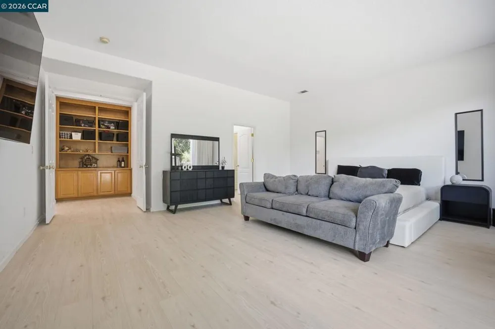 2420 Rushcreek Pl Vallejo, CA 94591