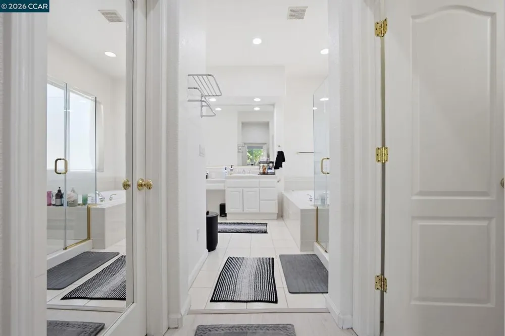 2420 Rushcreek Pl Vallejo, CA 94591