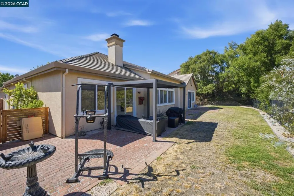 2420 Rushcreek Pl Vallejo, CA 94591