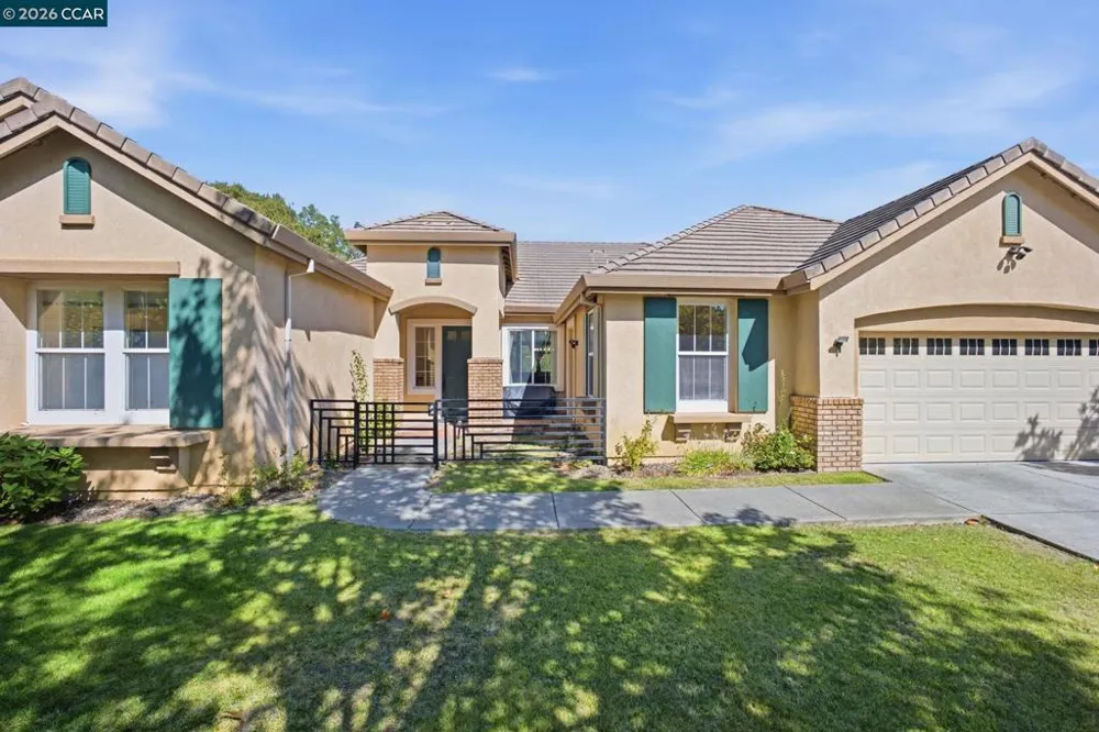 2420 Rushcreek Pl Vallejo, CA 94591