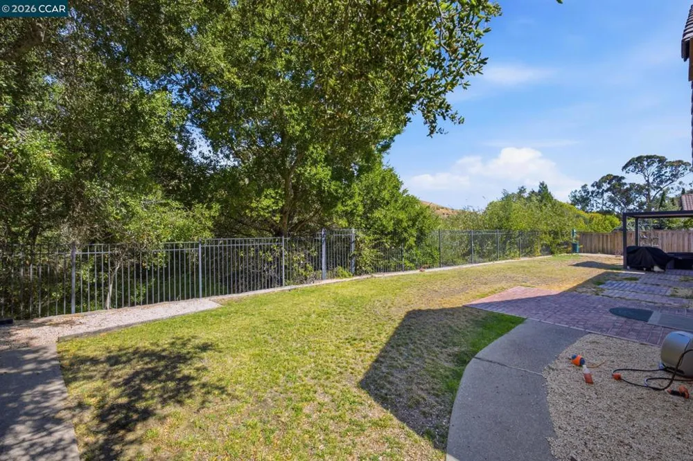 2420 Rushcreek Pl Vallejo, CA 94591