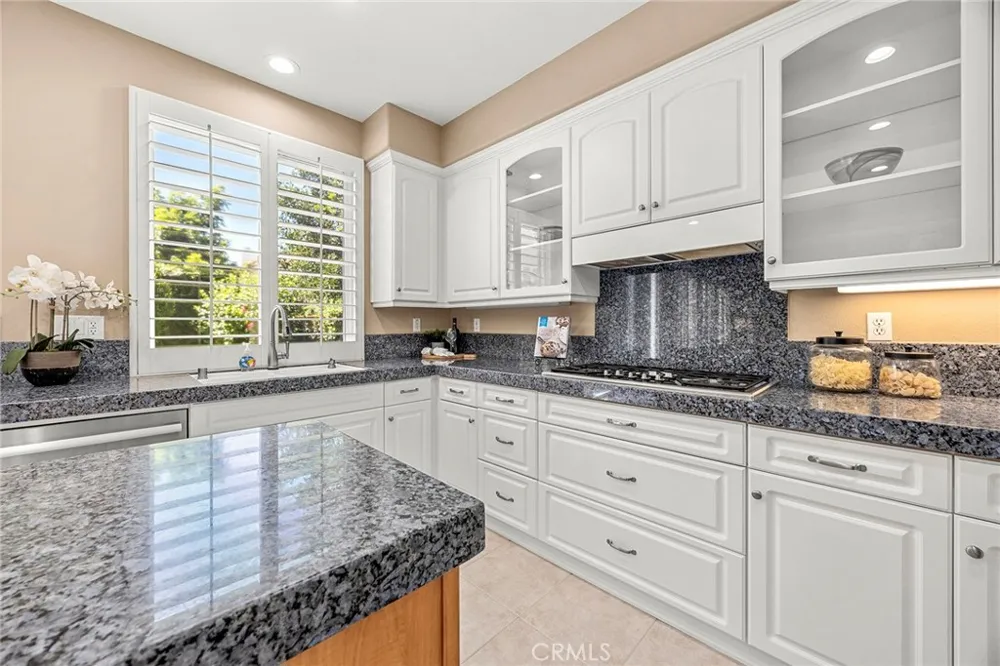 46 Whispering Pine Irvine, CA 92620