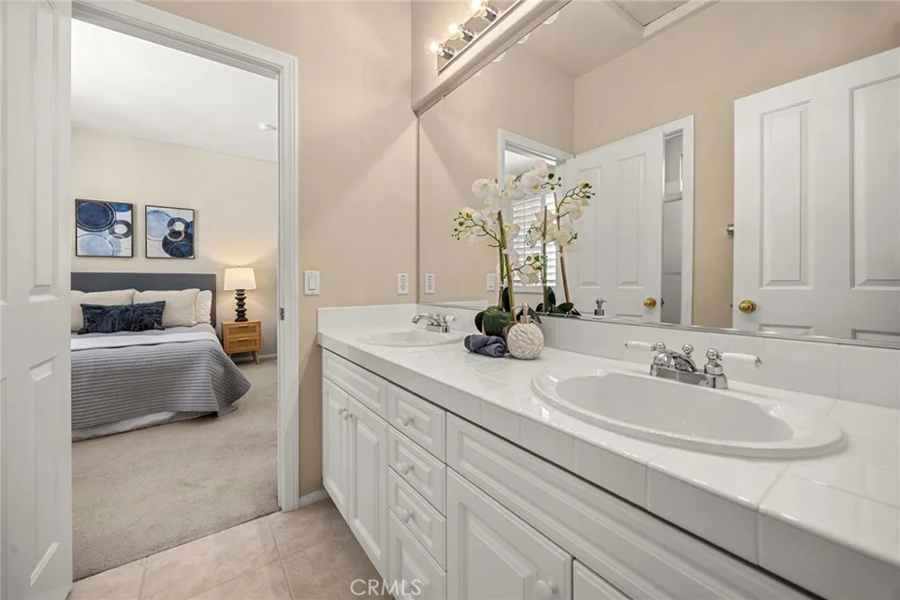 46 Whispering Pine Irvine, CA 92620