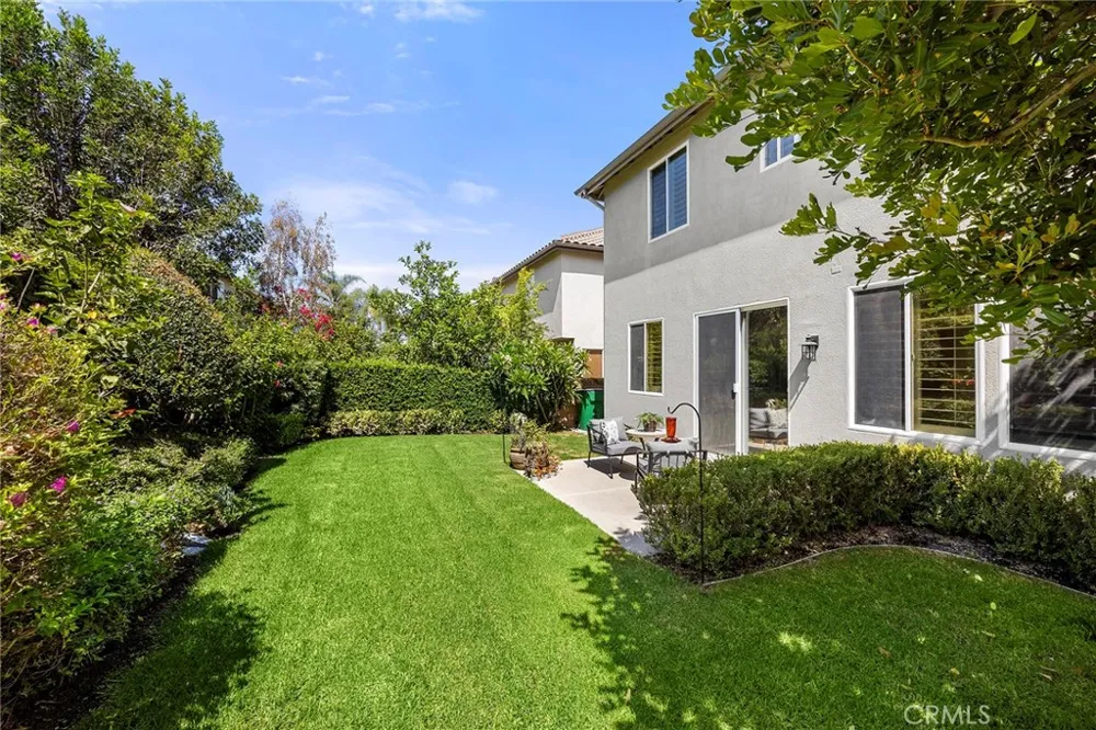 46 Whispering Pine Irvine, CA 92620