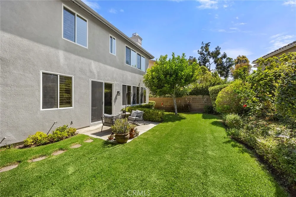 46 Whispering Pine Irvine, CA 92620