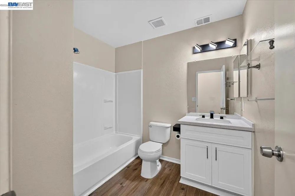 2650 Colony Dr Tracy, CA 95376