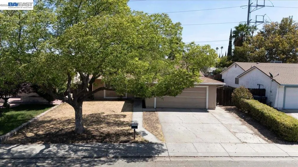 2650 Colony Dr Tracy, CA 95376