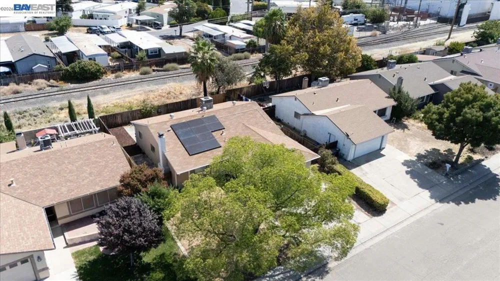 2650 Colony Dr Tracy, CA 95376