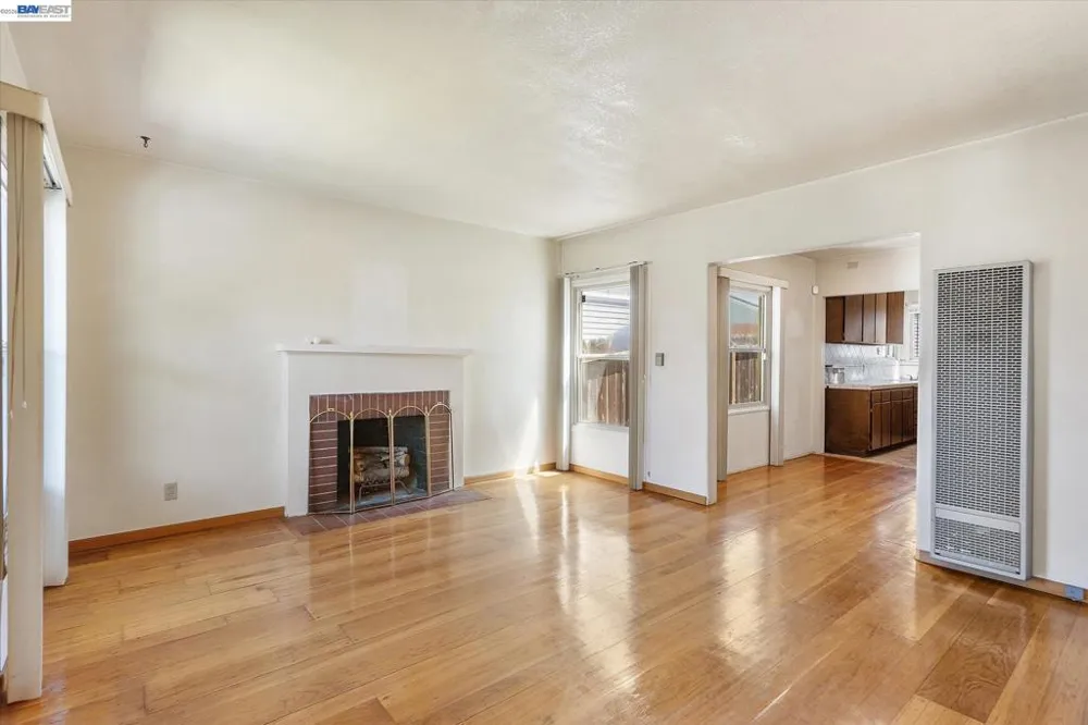 2518 98Th Ave Oakland, CA 94605