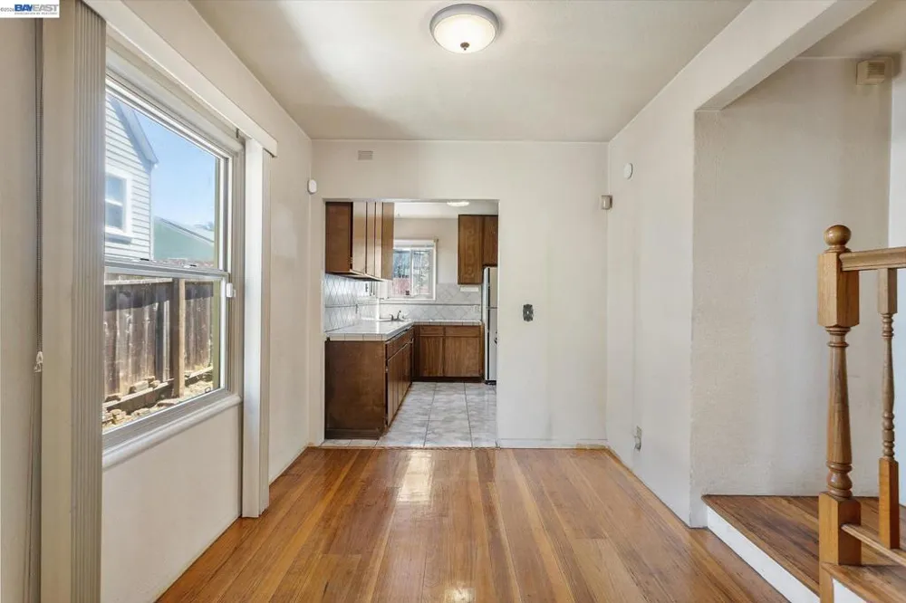 2518 98Th Ave Oakland, CA 94605