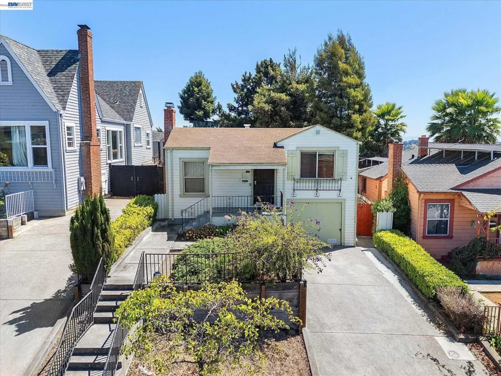 2518 98Th Ave Oakland, CA 94605
