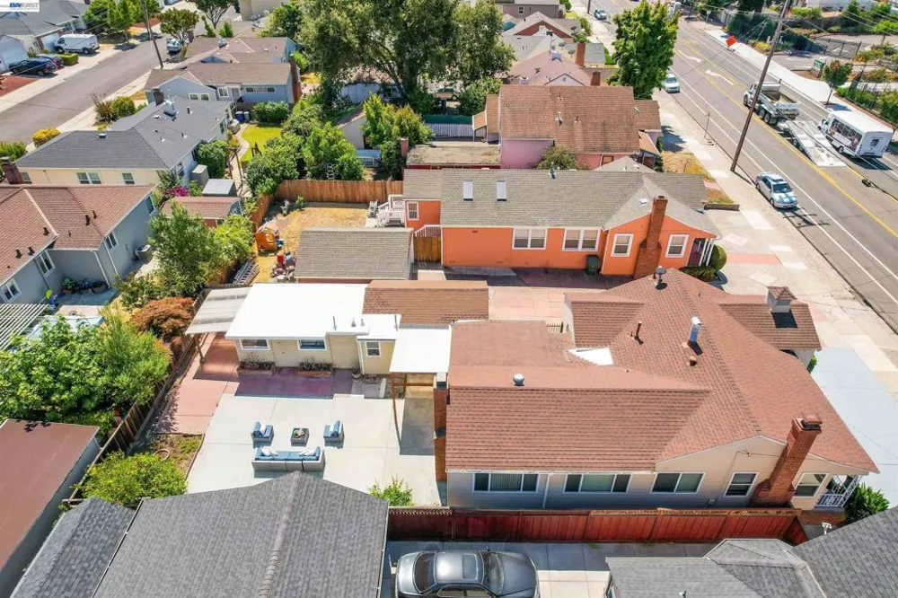 2016 Bancroft Ave San Leandro, CA 94577