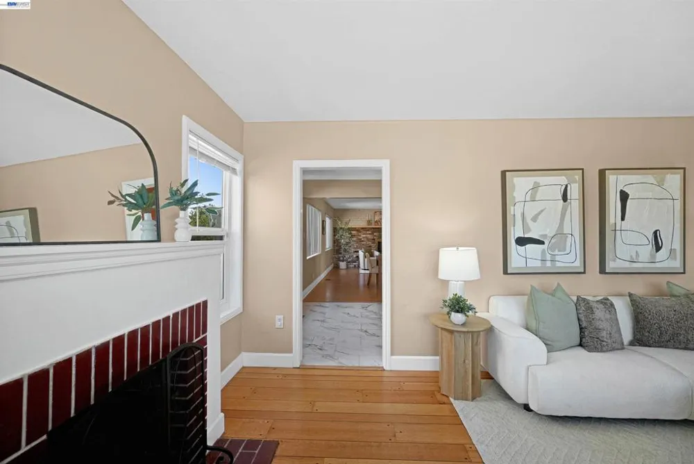 2016 Bancroft Ave San Leandro, CA 94577