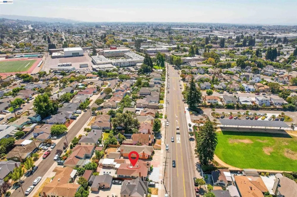 2016 Bancroft Ave San Leandro, CA 94577