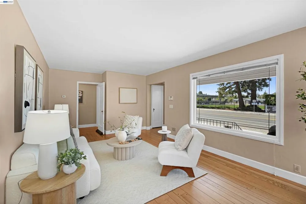 2016 Bancroft Ave San Leandro, CA 94577