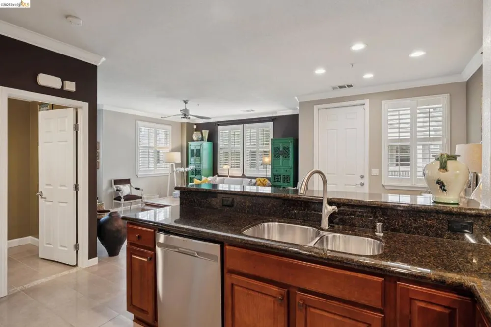 3207 Jetty Dr Richmond, CA 94804