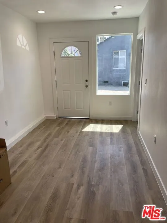 6627 Kraft Avenue #1/2 North Hollywood, CA 91606